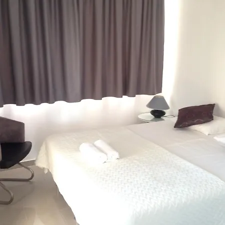Panklitos Tourist Aparthotel 2*